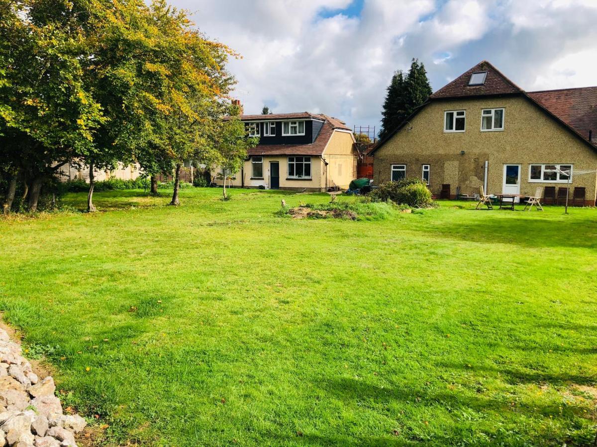 Appartement Amazing Quiet Garden House Near London Luton Airport Extérieur photo