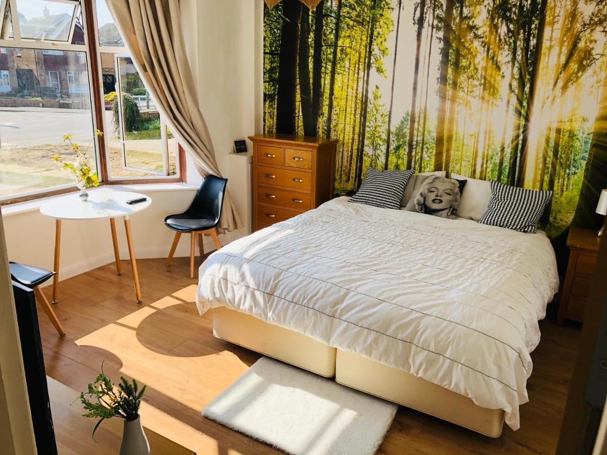 Appartement Amazing Quiet Garden House Near London Luton Airport Extérieur photo