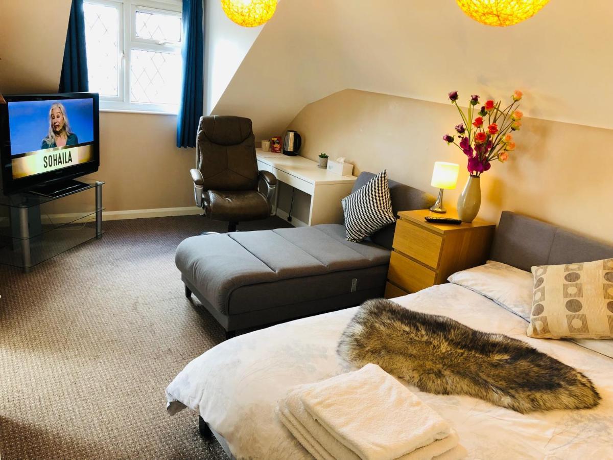 Appartement Amazing Quiet Garden House Near London Luton Airport Extérieur photo