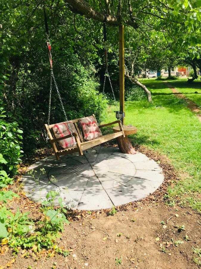 Appartement Amazing Quiet Garden House Near London Luton Airport Extérieur photo